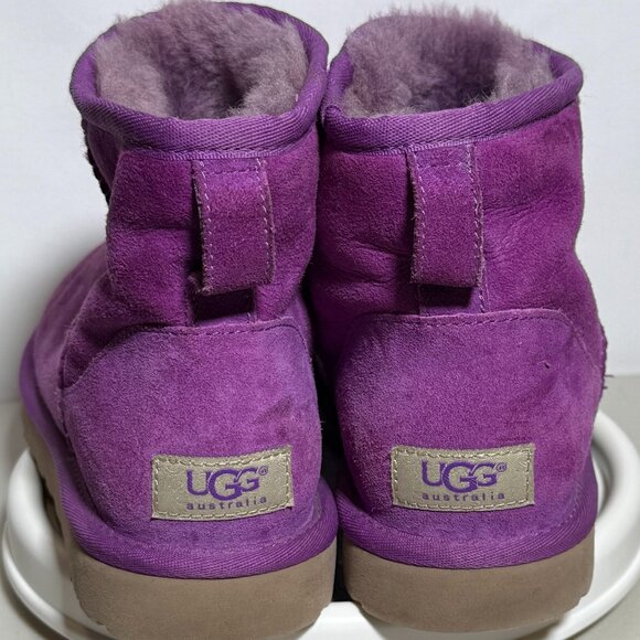 UGG Classic Ultra Mini Boots| Women's size 8 | Mangosteen - Picture 3 of 5
